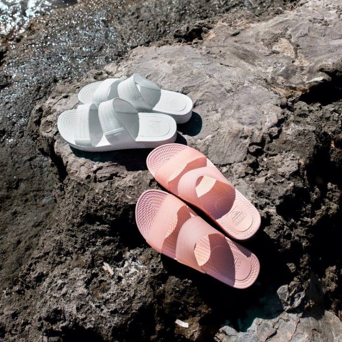 Aussichtsrutsche auf das Wasser erröten 442L112 Frauen Reef